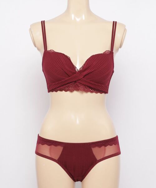 SFW（エスエフダブリュー）の「ノンワイヤー ドレッシークロス ブラ＆ショーツ セット（ブラ&ショーツ・レディース・ブラック/ブルーグレー/ベージュ/ピンク系/ワインレッド・S/M/L/LL）」の5枚目の写真