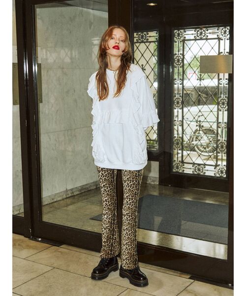 jouetie（ジュエティ）の「イージーフィットフレアパンツ（その他パンツ・レディース・ブラック/カーキ/ブルー/その他1/その他2・SMALL/MEDIUM/LARGE）」の8枚目の写真