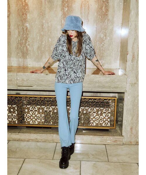 jouetie（ジュエティ）の「イージーフィットフレアパンツ（その他パンツ・レディース・ブラック/カーキ/ブルー/その他1/その他2・SMALL/MEDIUM/LARGE）」の13枚目の写真