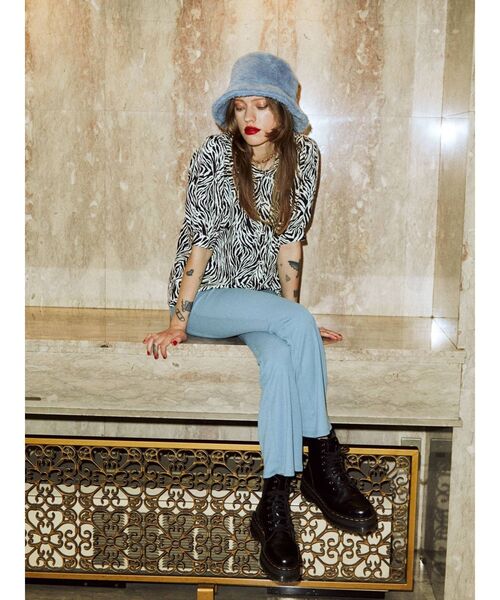 jouetie（ジュエティ）の「イージーフィットフレアパンツ（その他パンツ・レディース・ブラック/カーキ/ブルー/その他1/その他2・SMALL/MEDIUM/LARGE）」の16枚目の写真