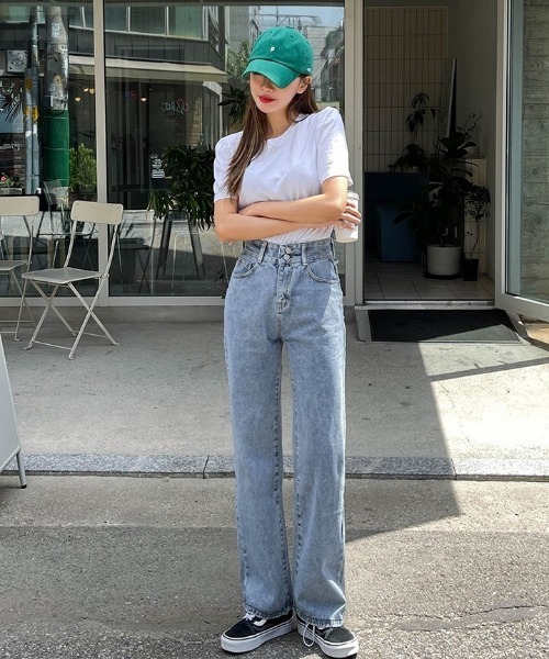 SONA(ソナ)の「SONYUNARA ツーボタンワイドデニムパンツ(デニムパンツ・レディース・ブルー・SMALL/MEDIUM)」の5枚目の写真