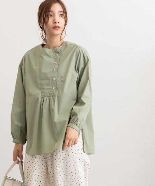 POU DOU DOU（プードゥドゥ）の「ノーカラービブヨークシャツ（シャツ/ブラウス・レディース・アイボリー/ミント/ネイビー・3）」の4枚目の写真