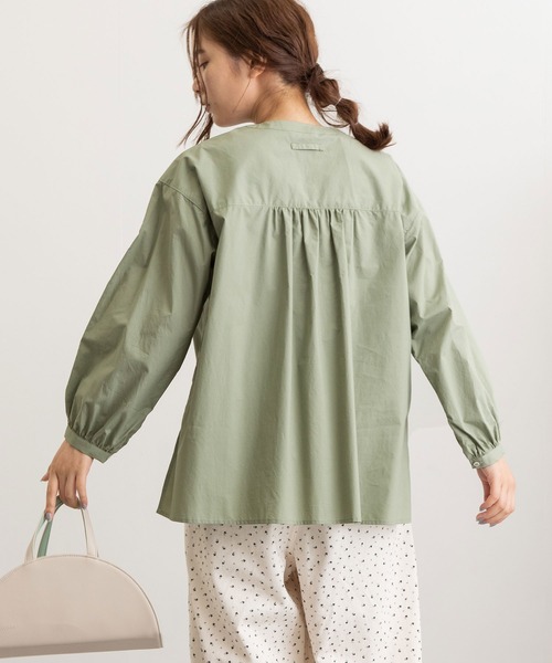 POU DOU DOU（プードゥドゥ）の「ノーカラービブヨークシャツ（シャツ/ブラウス・レディース・アイボリー/ミント/ネイビー・3）」の5枚目の写真