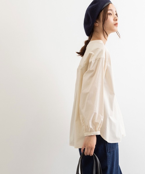 POU DOU DOU（プードゥドゥ）の「ノーカラービブヨークシャツ（シャツ/ブラウス・レディース・アイボリー/ミント/ネイビー・3）」の22枚目の写真