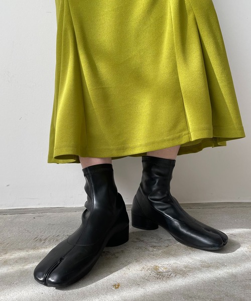 210nouve（トゥージュヌーブ）の「足袋ストレッチショートブーツ（ブーツ・レディース・ホワイト/ベージュ/ブラック/ブラウン・38/36/39/37）」の22枚目の写真