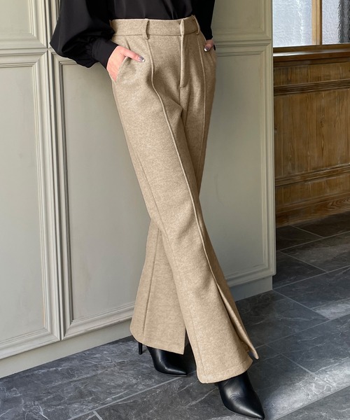 JUNOAH（ジュノア）の「ウールタッチスリットフレアパンツ（その他パンツ・レディース・ブラック/ブラウン/ブルー/グレイッシュベージュ/テラコッタ・MEDIUM/LARGE/X-LARGE）」の7枚目の写真