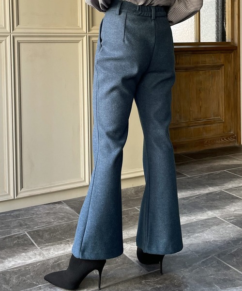 JUNOAH（ジュノア）の「ウールタッチスリットフレアパンツ（その他パンツ・レディース・ブラック/ブラウン/ブルー/グレイッシュベージュ/テラコッタ・MEDIUM/LARGE/X-LARGE）」の10枚目の写真