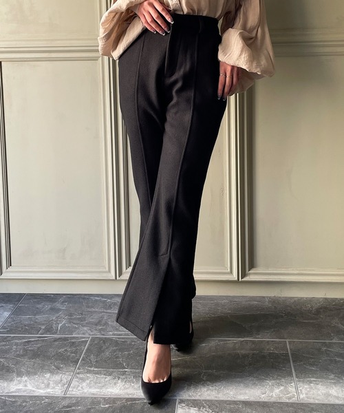 JUNOAH（ジュノア）の「ウールタッチスリットフレアパンツ（その他パンツ・レディース・ブラック/ブラウン/ブルー/グレイッシュベージュ/テラコッタ・MEDIUM/LARGE/X-LARGE）」の13枚目の写真