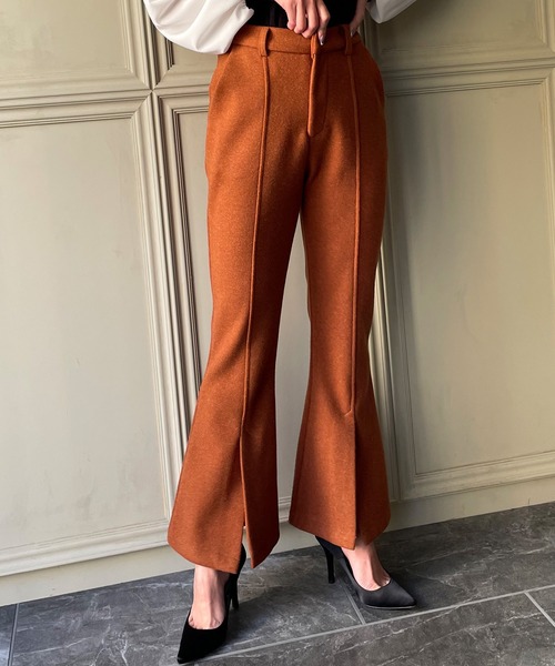 JUNOAH（ジュノア）の「ウールタッチスリットフレアパンツ（その他パンツ・レディース・ブラック/ブラウン/ブルー/グレイッシュベージュ/テラコッタ・MEDIUM/LARGE/X-LARGE）」の19枚目の写真