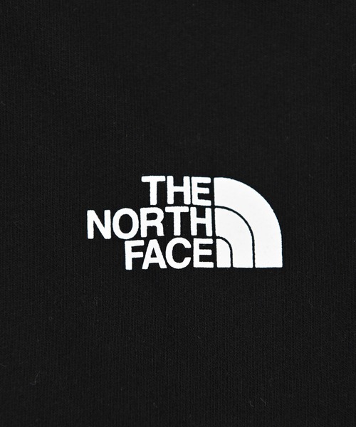 THE NORTH FACE（ザノースフェイス）の「THE NORTH FACE(ザ・ノース・フェイス) トライアングルロゴ スウェットパーカー（パーカー・レディース・ホワイト/ブラック/グリーン・S/M/L/XL/XS/XXL）」の5枚目の写真