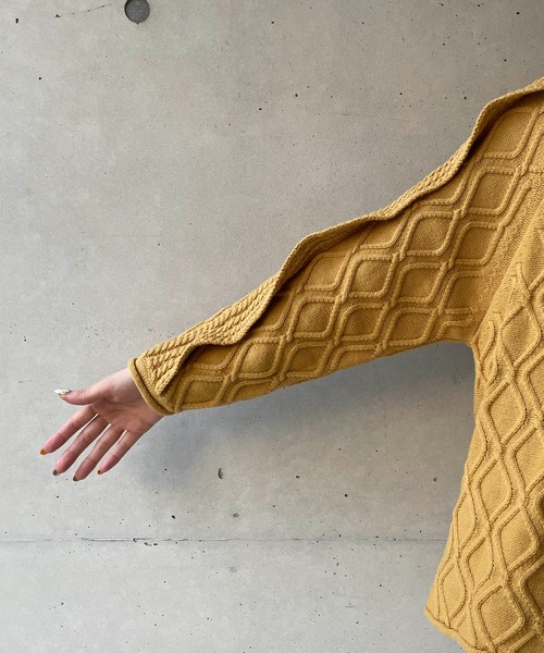 CAPRICIEUX LE'MAGE（カプリシューレマージュ）の「フリル袖ダイヤ柄プルオーバー（ニット/セーター・レディース・チャコールグレー/イエロー/ホワイト系その他・FREE）」の8枚目の写真