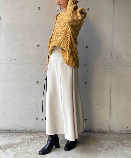 CAPRICIEUX LE'MAGE（カプリシューレマージュ）の「フリル袖ダイヤ柄プルオーバー（ニット/セーター・レディース・チャコールグレー/イエロー/ホワイト系その他・FREE）」の19枚目の写真