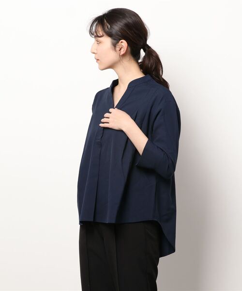 BELLUNA PLUS(ベルーナ)の「ジョーゼット素材スキッパーブラウス(シャツ/ブラウス・レディース・グレー系その他/セージグリーン/ネイビー/パープル・X-LARGE/LARGE/MEDIUM)」の9枚目の写真