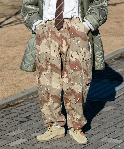 Perushu（ペルーシュ）の「裾絞りカーゴパンツ（カーゴパンツ・メンズ・ホワイト/カーキ/イエロー/オレンジ/ブラウン系その他・SMALL/MEDIUM/LARGE）」の3枚目の写真