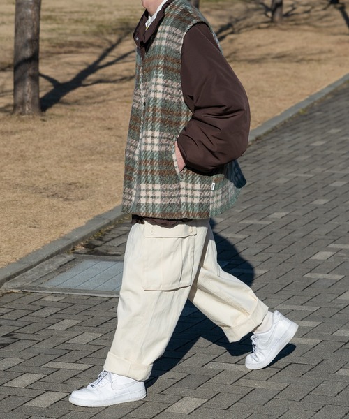 Perushu（ペルーシュ）の「裾絞りカーゴパンツ（カーゴパンツ・メンズ・ホワイト/カーキ/イエロー/オレンジ/ブラウン系その他・SMALL/MEDIUM/LARGE）」の8枚目の写真