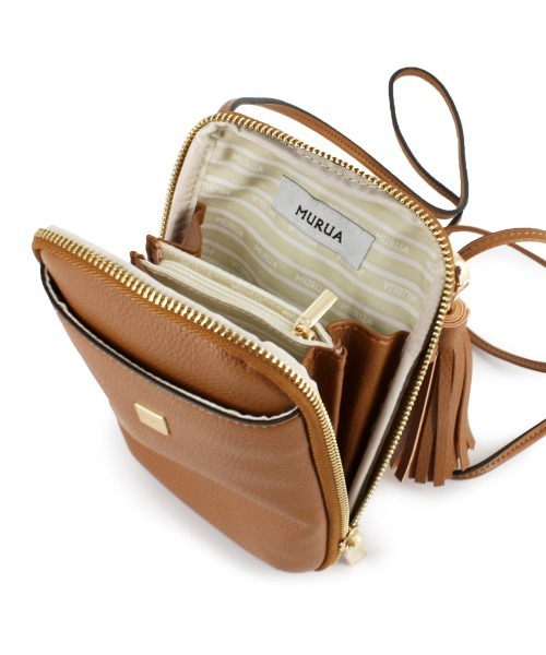 MURUA（ムルーア）の「MURUA(ムルーア) スリムポシェット タッセル MR-B1064 レディース バッグ　かばん ブランド（ショルダーバッグ・レディース・ブラック/アイボリー/キャメル・FREE）」の22枚目の写真