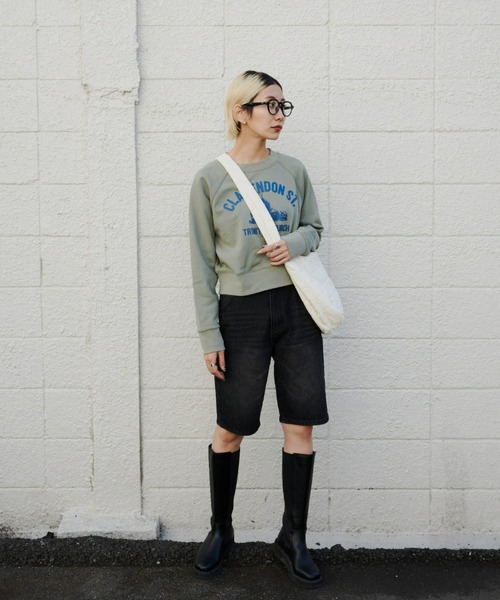 Auntie Rosa Holiday（アンティローザホリデー）の「グラフィックショートクルースウェット（スウェット・レディース・グレー/オフホワイト/ライトブルー/ライトグリーン・FREE）」の11枚目の写真