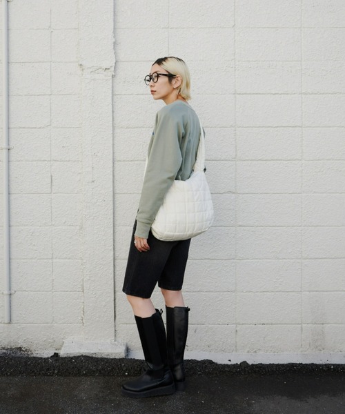 Auntie Rosa Holiday（アンティローザホリデー）の「グラフィックショートクルースウェット（スウェット・レディース・グレー/オフホワイト/ライトブルー/ライトグリーン・FREE）」の14枚目の写真