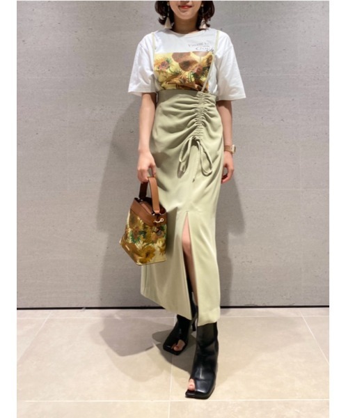 LILY BROWN（リリーブラウン）の「サスペンダーつきスカート
