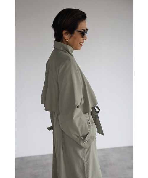 Bonjour Sagan（ボンジュールサガン）の「スタンドカラートレンチ