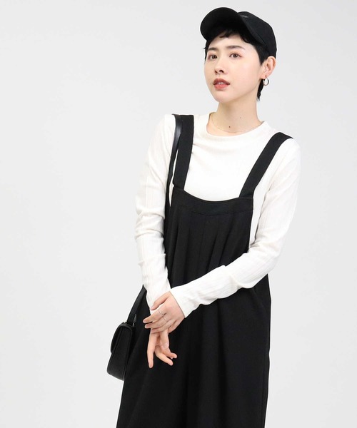 HONEYSUCKLE ROSE（ハニーサックルローズ）の「【HONEYSUCKLE ROSE】タックサロペット／セットアイテム（サロペット/オーバーオール・レディース・ブラック/ベージュ/グリーン・L/M）」の2枚目の写真