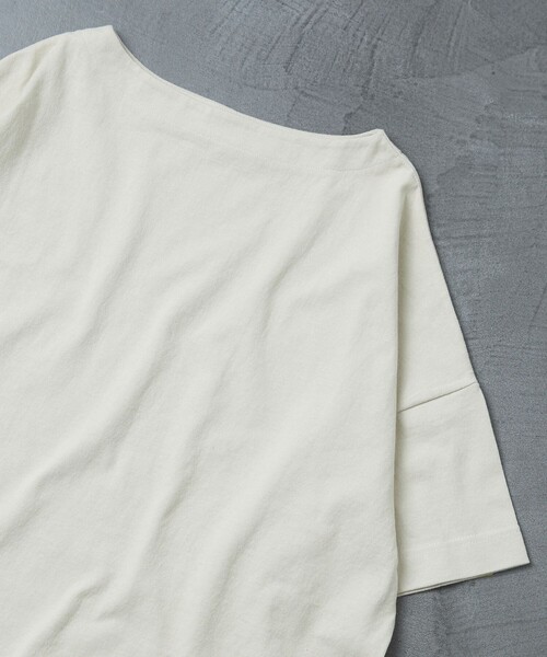 FREAK'S STORE(フリークスストア)の「【WEB限定】ボートネックバスクボーダー半袖Tシャツ(Tシャツ/カットソー・レディース・ブラック/ベージュ/グレー/オフホワイト/ピンク/グリーン/ホワイト×ブラック/ブラック×ホワイト/ナチュラル・フリ-)」の8枚目の写真
