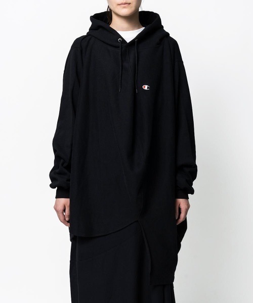Champion（チャンピオン）の「Champion × ANREALAGE CAPSULE
