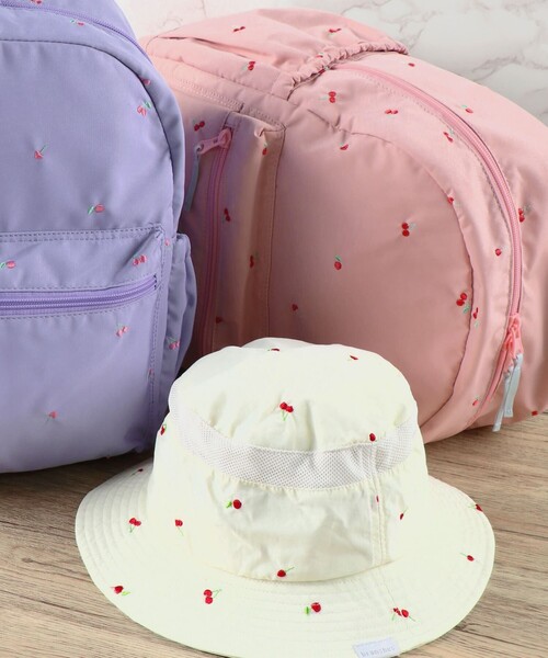 BRANSHES（ブランシェス）の「チェリー刺繍リュック（L）（バックパック/リュック・キッズ・ラベンダー/ピンク・L）」の15枚目の写真