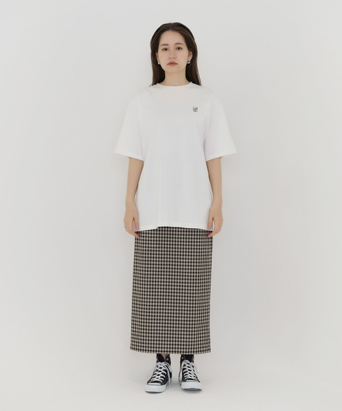 TINA:JOJUN(ティーナジョジュン)の「ユニセックス エンブレム付きTシャツ TINA:JOJUN(Tシャツ/カットソー・レディース・ホワイト/グリーン/ブラック/ピンク・M)」の8枚目の写真