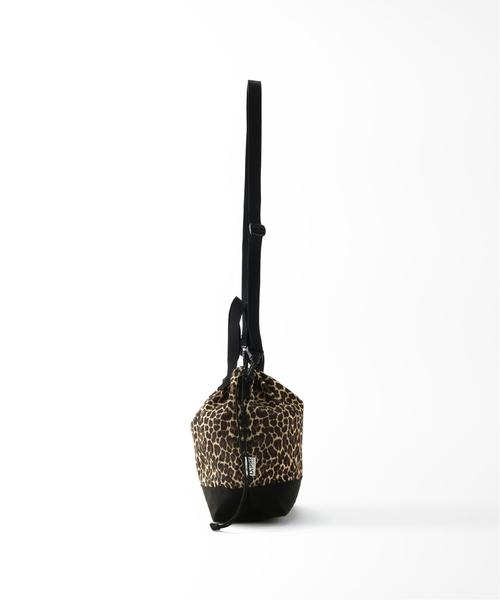 Drifter(ドリフター)の「《追加2》【Drifter/ドリフター】別注 DRAWSTRING BUCKET SMU:バッグ(ショルダーバッグ・レディース・ブラック系その他/ベージュ/ブラック・FREE)」の16枚目の写真