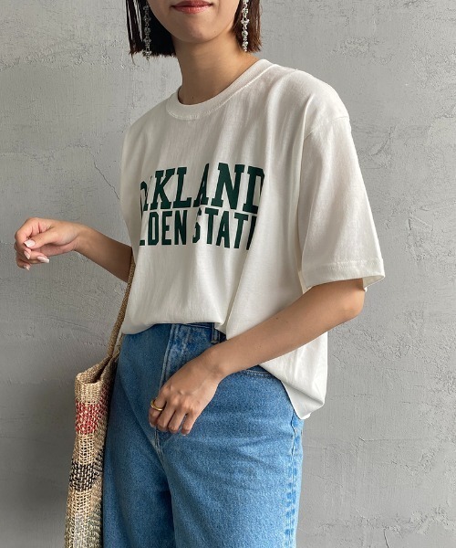 SCREEN STARS（スクリーンスターズ）の「[SCREEN STARS/スクリーンスターズ] 別注 カットオフ ロゴプリントTシャツ（Tシャツ/カットソー・レディース・ホワイト/ベージュ/ホワイト系1/ピンク/イエロー/ホワイト系/ダークグリーン/ダークグレー・F）」の17枚目の写真