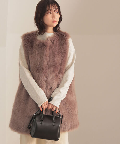 BeAMS DOT（ビームスドット）の「【WEB限定】BeAMS DOT / ボリューム フェイクファーベスト（ベスト・レディース・ベージュ/ブラウン系その他5・FREE）」の9枚目の写真