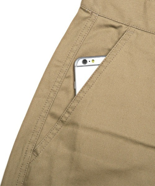 LUXSTYLE（ラグスタイル）の「テーパードチノクロップドパンツ（チノパンツ・メンズ・ホワイト/ブラック/ベージュ/グレー/ネイビー・M/L/XL）」の21枚目の写真