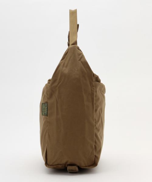 BEAMS（ビームス）の「MYSTERY RANCH / LOAD CELL（ショルダーバッグ・メンズ・ブラウン系その他・ONE SIZE）」の10枚目の写真