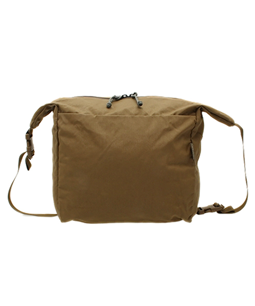 BEAMS（ビームス）の「MYSTERY RANCH / LOAD CELL（ショルダーバッグ・メンズ・ブラウン系その他・ONE SIZE）」の2枚目の写真