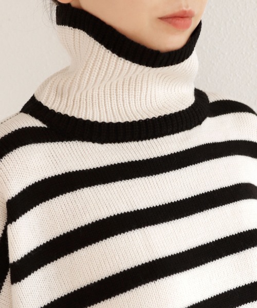 タートルネック長袖ボーダーニットトップス