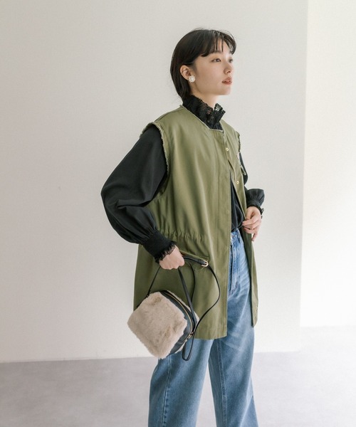 PUAL CE CIN（ピュアルセシン）の「レースシャーリングブラウス（シャツ/ブラウス・レディース・オフホワイト/ブラック・FREE）」の5枚目の写真