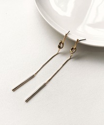 【金属アレルギー対応】 ノット スネークチェーン ロングピアス / ニッケルフリー