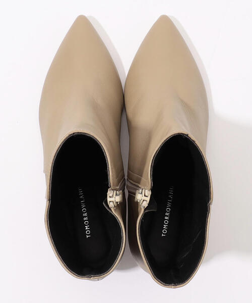 TOMORROWLAND （トゥモローランド）の「TOMORROWLAND ポインテッド ショートブーツ（ブーツ・レディース・ベージュ・38/36/37）」の3枚目の写真