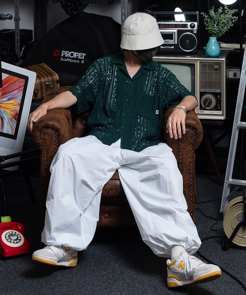 Perushu（ペルーシュ）の「フラワーレースシャツ（シャツ/ブラウス・メンズ・ブラック/グリーン/オフホワイト・LARGE/MEDIUM）」の7枚目の写真