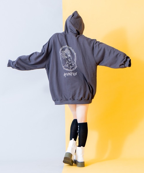 PUNYUS(プニュズ)の「GANGビッグパーカー(パーカー・レディース・杢グレー/スミクロ・4/3)」の4枚目の写真