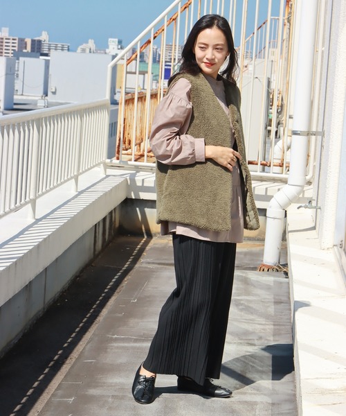 libelle more(リベル モア)の「カットツイル裏起毛ボックスプリーツパンツ(その他パンツ・レディース・ブラック/グリーン/モカ・M)」の20枚目の写真