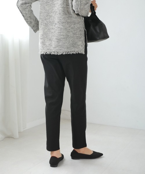 Bou Jeloud（ブージュルード）の「【36-42サイズ展開】ゆるっと履き痩せ美脚パンツ（その他パンツ・レディース・ブラック/グレー/オリーブ/ブルー/ベージュ/ボルドー・40/38/42/36）」の10枚目の写真