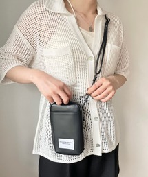 マルチショルダーポーチ