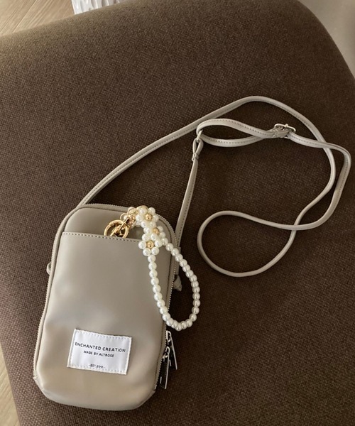 Me%(ミィパーセント)の「マルチショルダーポーチ(ショルダーバッグ・レディース・ブラック/グレー・FREE)」の8枚目の写真