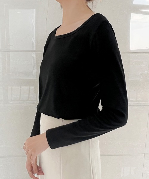 Doux Belle(ドゥーベル)の「裏起毛カットソー ラウンドネック(Tシャツ/カットソー・レディース・ホワイト/ライトグレー/ベージュ/ネイビー/ブラック・MEDIUM/LARGE)」の7枚目の写真