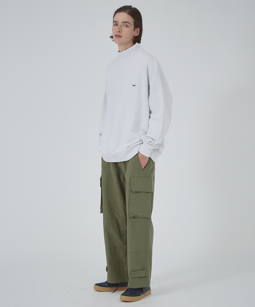 PENNEYS(ぺニーズ)の「PENNEY'S/ペニーズ THE FOX MOCK NECK SWEAT フォックス モックネックスウェット PN22F011(スウェット・メンズ・ホワイト系その他/ネイビー/ブラック/ホワイト/グリーン・M/L/S)」の7枚目の写真