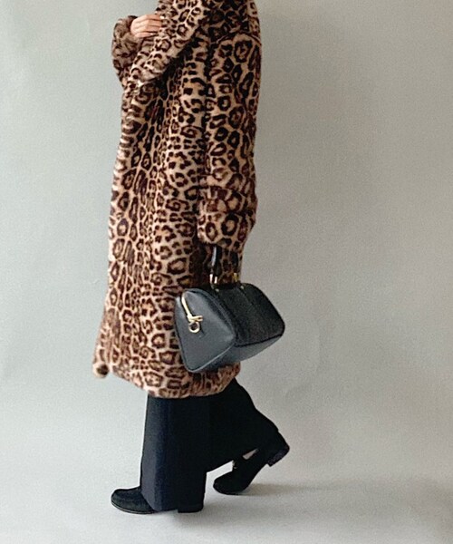 Charles Chaton(シャルルシャトン)の「molliolli DONNA(その他アウター・レディース・ベージュ系その他・SMALL/MEDIUM)」の17枚目の写真