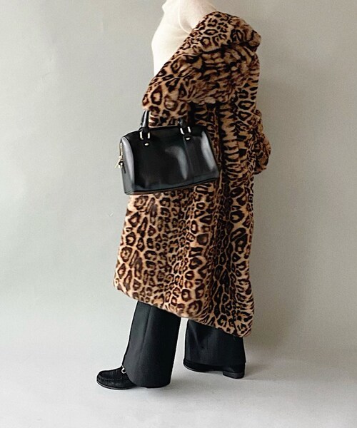 Charles Chaton(シャルルシャトン)の「molliolli DONNA(その他アウター・レディース・ベージュ系その他・SMALL/MEDIUM)」の7枚目の写真