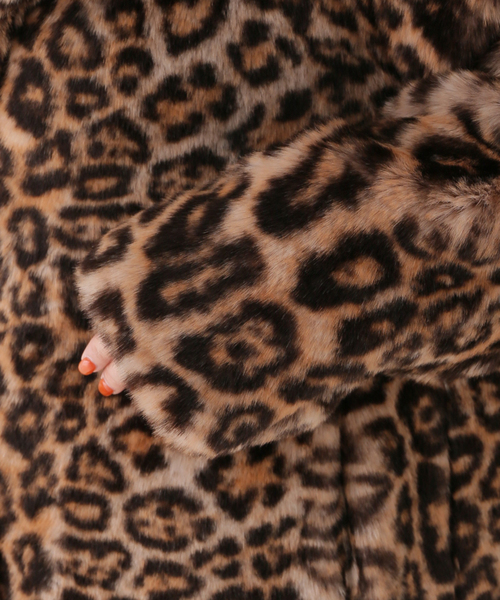Charles Chaton(シャルルシャトン)の「molliolli DONNA(その他アウター・レディース・ベージュ系その他・SMALL/MEDIUM)」の22枚目の写真